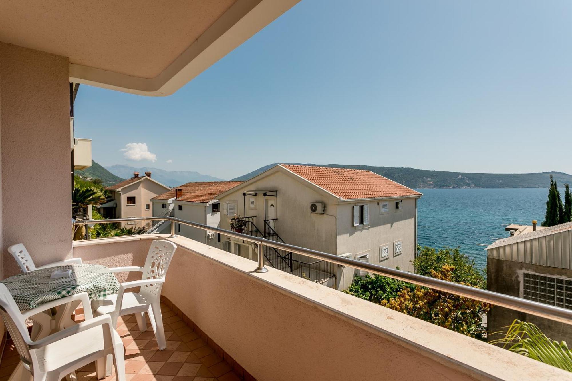 Apartments Maslina Herceg Novi Exterior photo